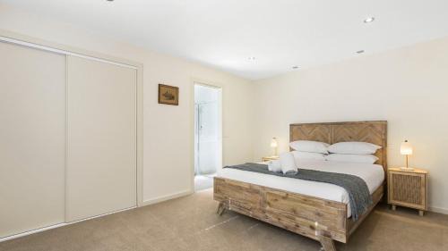 Lake Tyers Beach House | Mazza by the Sea - Beachside Family Escape