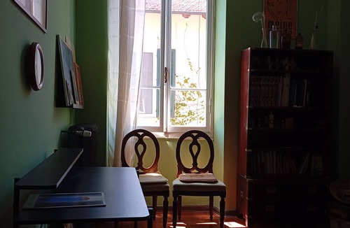 Imperia Cottage | "Meine Sonne Riviera Cottage," Wohnung in Villa mit Meerblick und Garten.