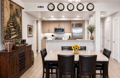 Walnut Creek Apartment | Midterm rental Luxury Walnut Creek condo BART walk