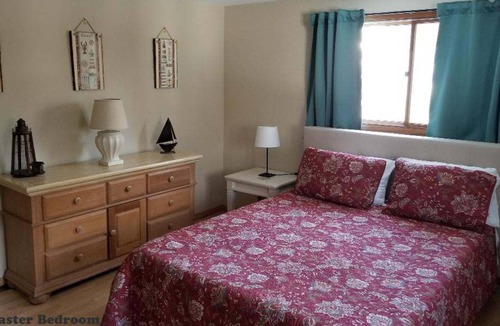 Sister Bay House | Minutes from downtown Sister Bay