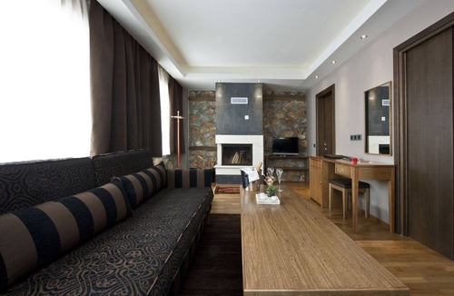 Aghios Athanasios Hotel | Miramonte Chalet Hotel Spa