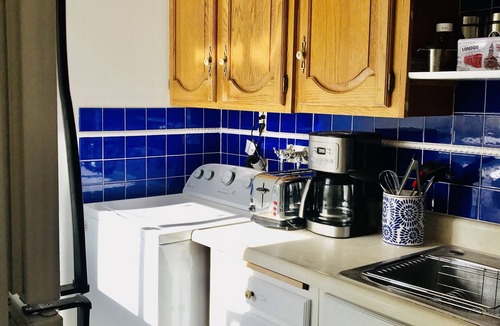 Goleta Apartment | Modern BOHO Chic Getaway in the Goodland! 2.6 miles to UCSB 10mins to downtown