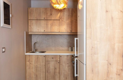 Stalida Apartment | Modern Luxury 2-Bed Apt, in the heart of Stalis and steps from the Beach.