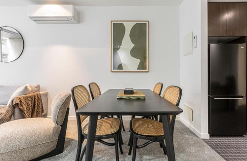 East Melbourne Apartment | Mordyn at Victoria Brewery Parkside Escape w Pool
