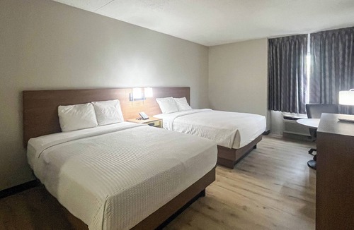 Fremont Hotel | Motel 6 Fremont, OH