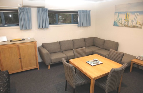 Inverloch Hotel | Motel on A'beckett