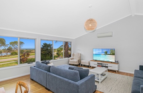 Marlo House | MOTS View - Mouth of the Snowy