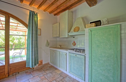 Simignano Apartment | Mulignone 2 - Apartment with pool
