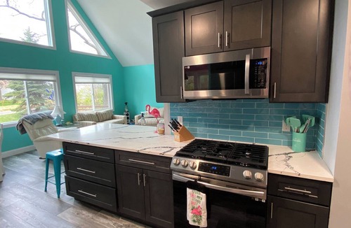 Caseville Cottage | NEW listing! Villa Azzurra: 6BR Lake Huron Retreat, 1-Min Walk to Private Beach