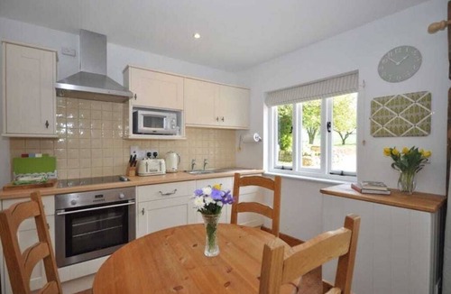 Chipping Campden Cottage | New: Shepherd's Snug Cosy Cottage For 2, Cotswold escape at Mickleton Hills Farm
