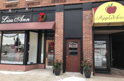 Escanaba Apartment | New York Flat feel in Downtown Escanaba