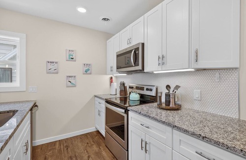 Michigan City House | Newly Renovated/Dog Friendly/Sleeps 6