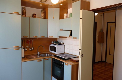 Santo Stefano al Mare Apartment | Nice apartment for 5 people with A/C, WIFI, balcony and pets allowed