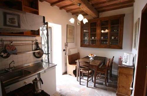 Greve in Chianti Apartment | Nice apartment for 5 people with WIFI, pool, TV and pets allowed, close to Greve In Chianti