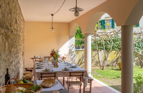 Torsoli Villa | Nice apartment in villa for 10 people with WIFI, private pool, TV, terrace and pets allowed