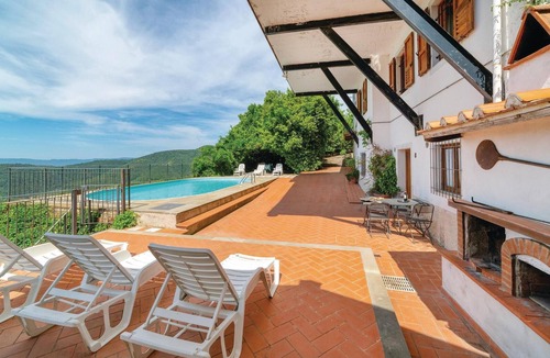 Loro Ciuffenna Apartment | Nice apartment in Loro Ciuffenna AR