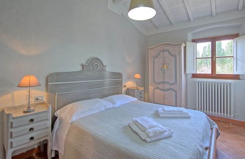 Montespertoli Other | Nice apartment for 5 people with A/C, pool, WIFI and panoramic view