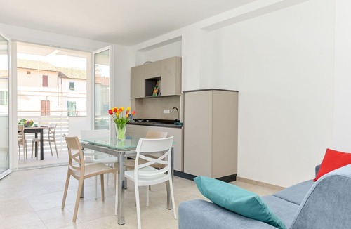 Follonica Apartment | Nice apartment for 6 people with WIFI, A/C, TV, terrace and pets allowed