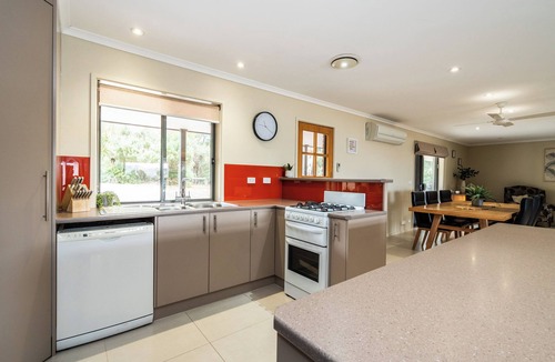 Bonnie Doon House | Ningana on Lake Eildon - Bonnie Doon