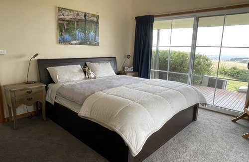 Woolamai House | Nirvana House Farm Stay in Woolamai with incredible 360 degree views