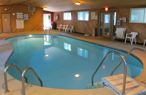Sister Bay Hotel | Nordic Lodge