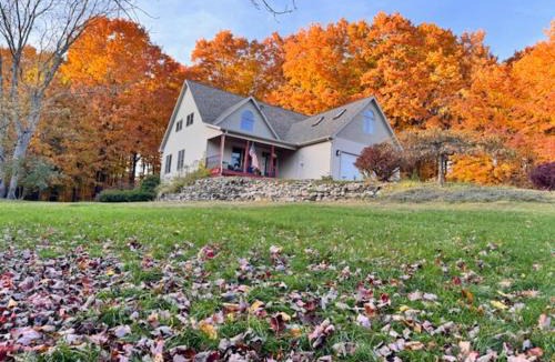 Fife Lake Apartment | Northern Michigan Woodland Retreat