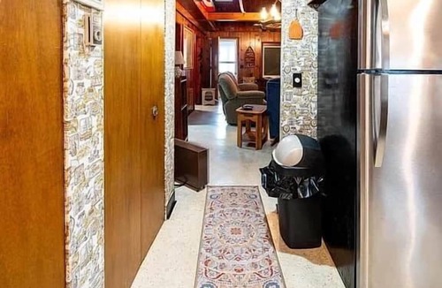 Oak Harbor House | Oak Harbor Lake Erie Beach Front Cabin 3 Bedroom 1 Bathroom