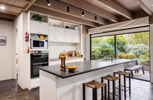 Somers House | Ocean Views at Echo Beach - Somers