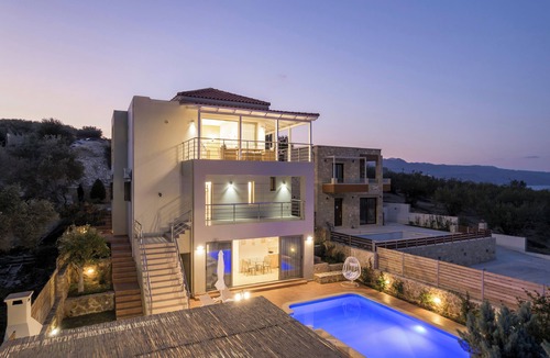Skoutelonas Villa | Olive Chrysi Luxury Villa with 4 bedrooms, private pool, and indoor plunge pool