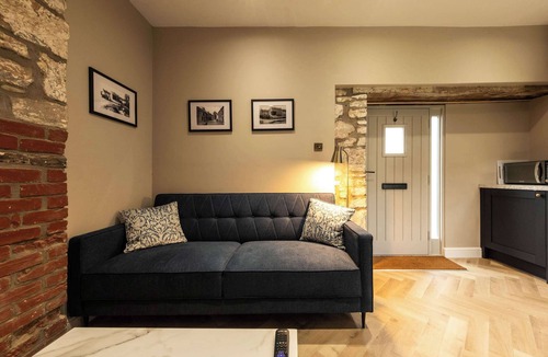 Chew Stoke Apartment | One Bedroom Cottage in Chew Stoke