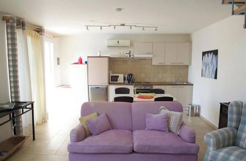 Istron Villa | One bedroom villa with private seawater pool! Just 150 meters from the sea