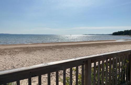 Harbor Springs House | Only 8/22-8/29 Still Available for Summer 2026!