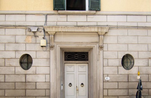 Santa Maria Novella Apartment | Orti Terrace Elegant Florence Stay