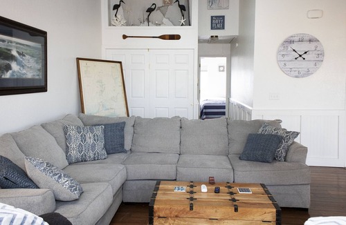 Oak Harbor Condo | Our Lake Erie Getaway -A beautiful 2 bedroom condo