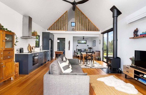 Wattle Bank House | Ovata - Country to Coast
