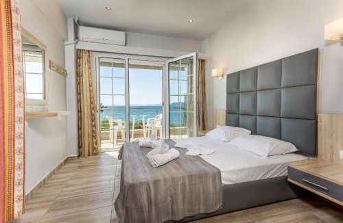 Paradhisos Apartment | Paradisos Holiday