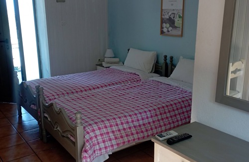 Mytilene House | Paradisos studios