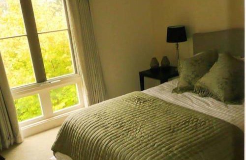 East Melbourne Apartment | Park Lane Apartment East Melbourne