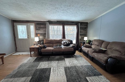 Higgins Lake House | Peaceful 3-bedroom house in charming Roscommon perfect for relaxing getaway