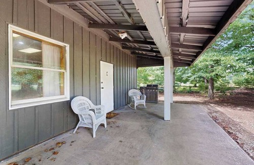 Covert House | Peaceful wooded escape w/kitchenette, gas grill, WIFI, lakes & trails nearby