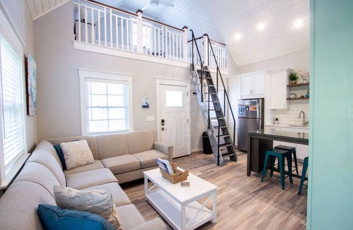 Celina Cabin | Pelican`s Perch - 1 Bed/2 Loft Lakeside Cottage!