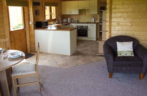 Broadway Cabin | Pennylands Willow Lodge, Broadway