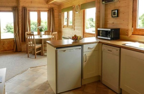 Broadway Cabin | Pennylands Willow Lodge, Broadway
