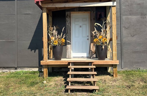 Petoskey House | Perfect 1-bedroom off barn with AC in charming Petoskey