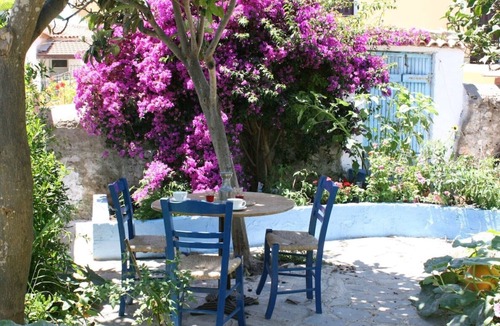 Methoni Villa | Perfectly located village house just a short walk from Methoni beach and Castle.