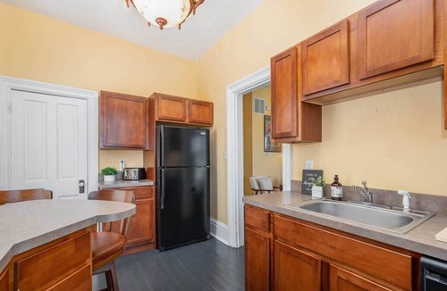 Michigan City Apartment | Pet friendly, Beautiful downstairs King bed/1bth charmer