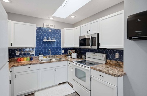 Lansing House | Pet Friendly Lansing Home - Private Gym - Near MSU