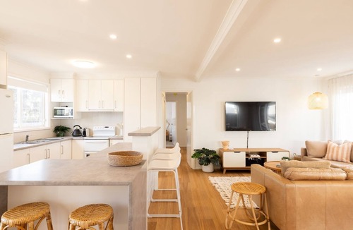 Surf Beach House | Phillip Island Hot Springs Retreat