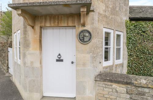 Acton Turville House | Pike Cottage