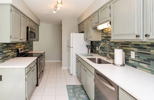 New Buffalo House | Pinewood Pointe,heated pool, large yard, lower level w/large bar, close to beach